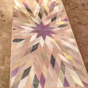 MESA DECORADA EM DIVERSOS TAMANHOS E CORES