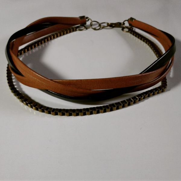 choker de couro