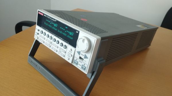 KEITHLEY 2602A SYSTEM Source meter