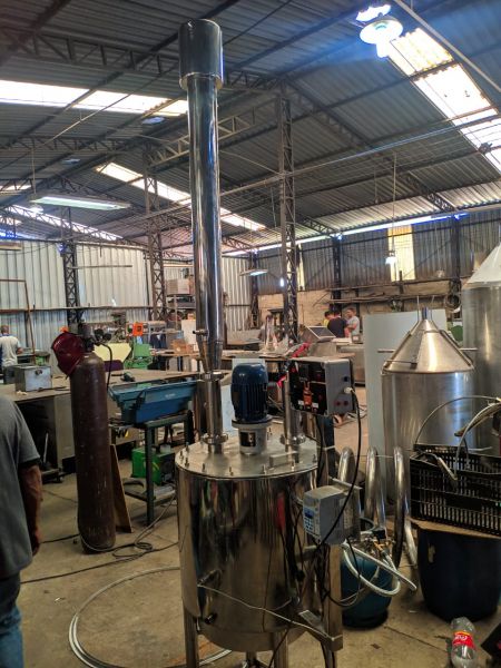 destiladores em aço inox 100 lts