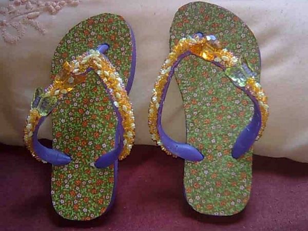 Chinelo Decopagem com Miçanga