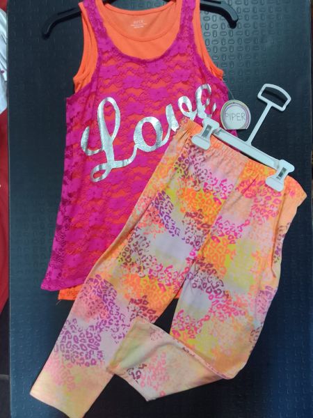 conjunto770  blusa/calça 7/8anos novo