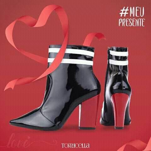 Bota feminina cano curto com bico fino FLAMENGO- TORRICELLA