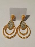 Brinco Dourado Gota Central Prata