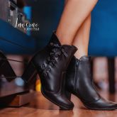 Bota Cano Curto BICO FINO PRETA- TORRICELLA