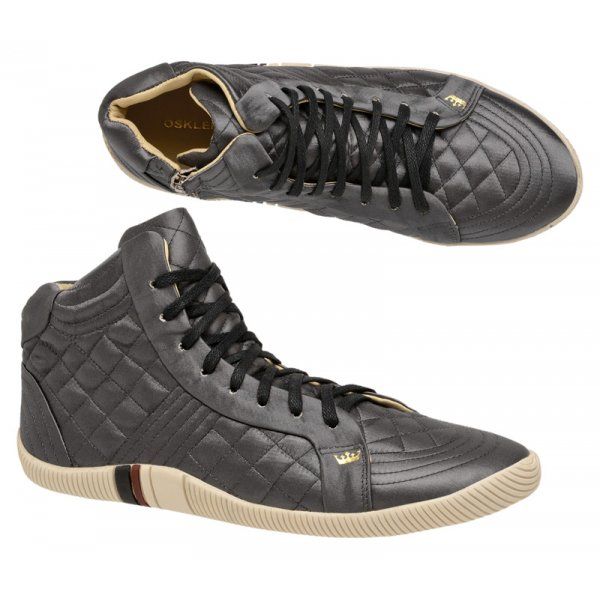 BOTA OSKLEN METALASSE CETIM PRETO C/ COROA DOURADA