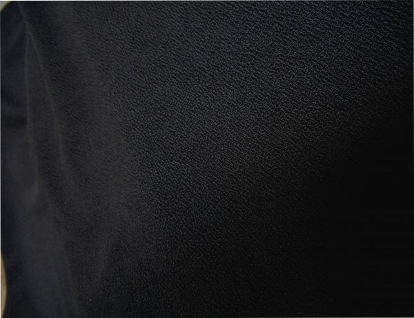Calça feminina preta EXGGII(60/62) em malha crepe, tecido elegante de excelente qualidade