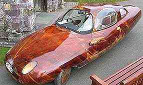 Carro de mogno