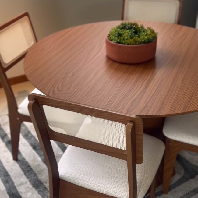 Conjunto Sala de Jantar Mesa Lisboa Hexagonal Pinhão com 4 Cadeiras Palha Sintética 100% Mdf Pinhão/Bege Claro Pn20