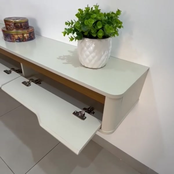 Rack Suspenso Slim Curvo 180cm para TV Até 65” Moderno Luxo Mdp/Mdf com Portas Basculantes Off White Cedro - Olivar Móveis