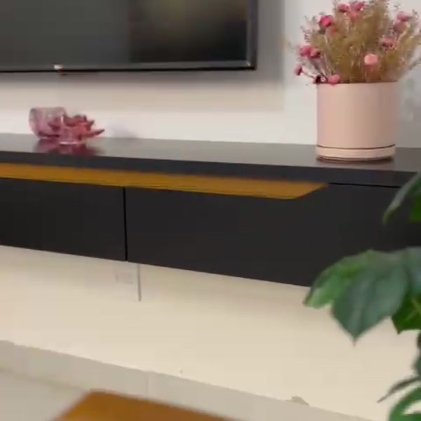 Rack Suspenso Uno P/ Tvs Até 65 Polegadas 180cm 3 Portas Preto/Cedro - Olivar Móveis