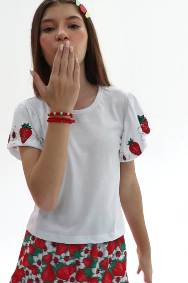 Conjunto Infantil Feminino Flor de Morango