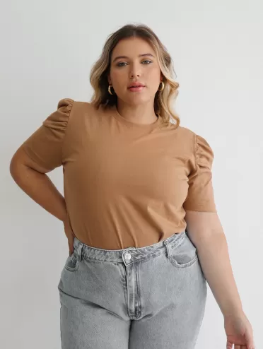 Blusa Feminina Manga Bufante de Algodão Lisa Serena Camelo - Coleção Essencial