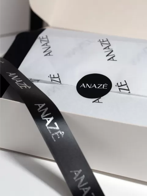Caixa Presente Personalizada Anazê Branca com Laço Preto