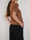Blusa Feminina de Algodão Manga Bufante Gola Alta Lorena Marrrom