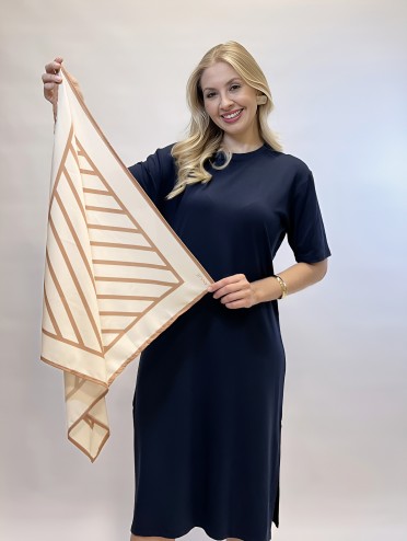 Lenço Quadrado Acetinado Estampa Listras Camelo