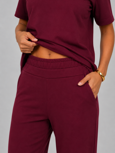 Conjunto em Molecotton de Viscose Premium com Calça Flare e Blusa Alongada Maitê Vinho