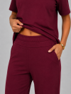 Conjunto em Molecotton de Viscose Premium com Calça Flare e Blusa Alongada Maitê Vinho