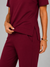Conjunto em Molecotton de Viscose Premium com Calça Flare e Blusa Alongada Maitê Vinho