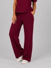 Calça Flare em Molecotton Premium com Bolso Faca e Cós Elástico Vinho