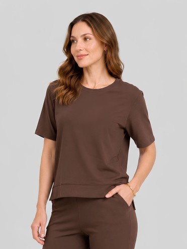 Blusa Alongada em Molecotton Premium com Abertura Lateral Marrom Café