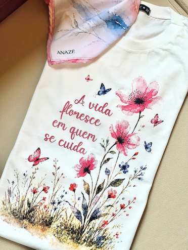 Camiseta Feminina de Algodão Premium Edição Especial Outubro Rosa + Lenço