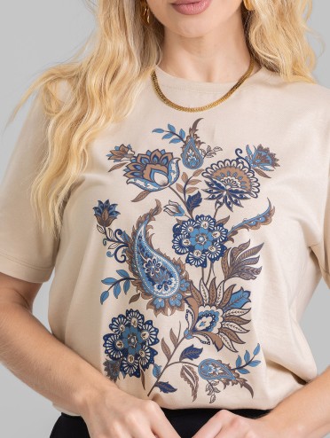 Camiseta Feminina Algodão Premium Estampada Outono Bege
