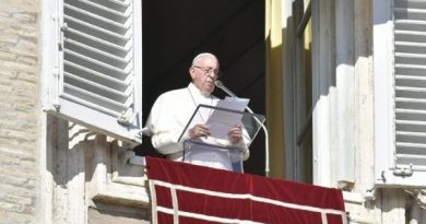 Papa manifesta tristeza pelo massacre na República Centro-Africana Papa manifesta tristeza pelo massacre na República Centro-Africana