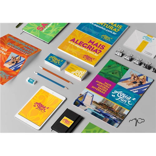 Exemplo de Materiais de comunicaçao do designer celopac para Aqua Fun