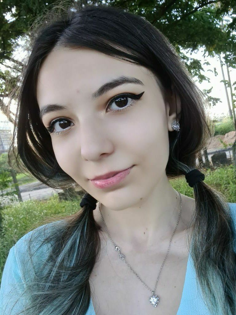 Ester Valadares da Silva