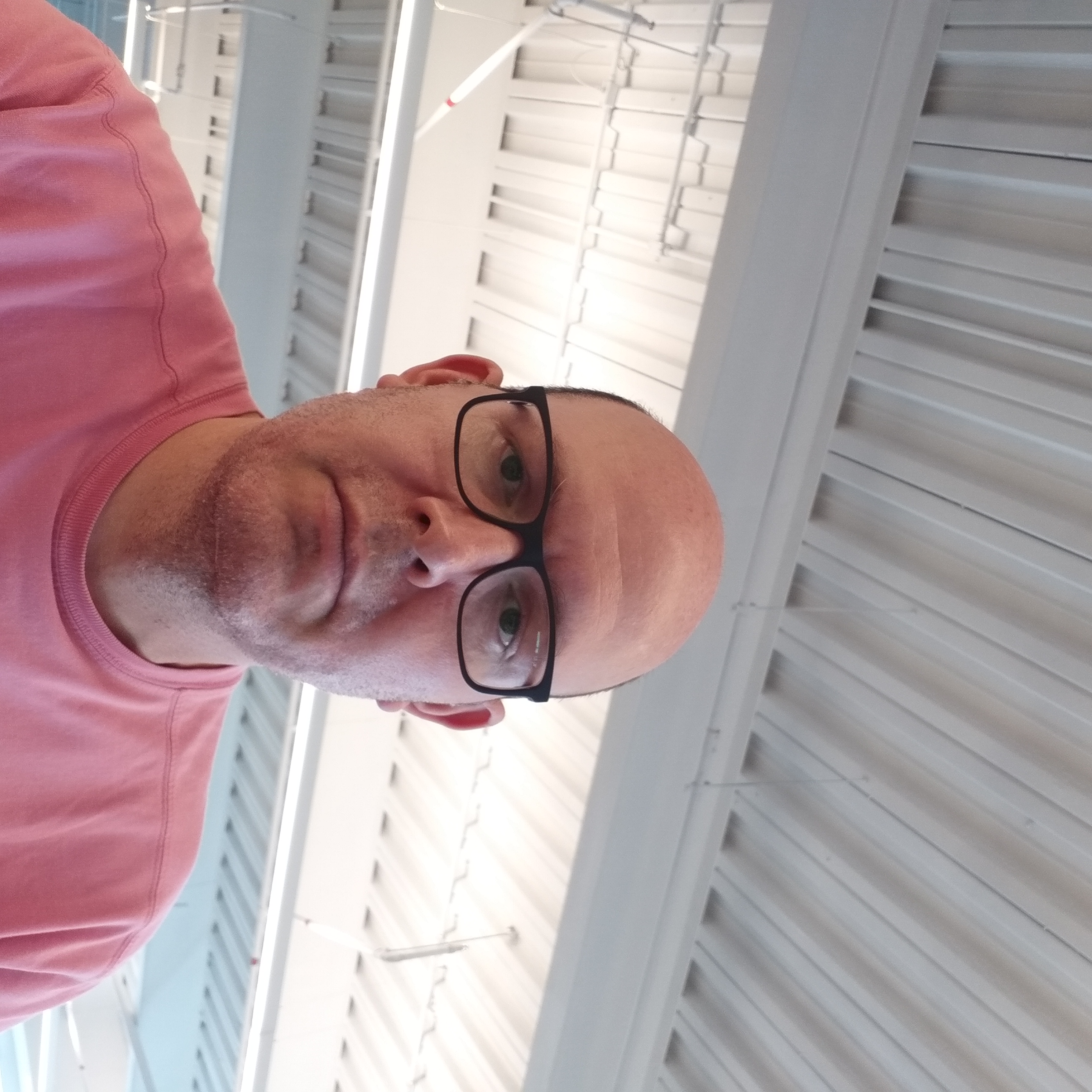 Hamilton Cruz Farias