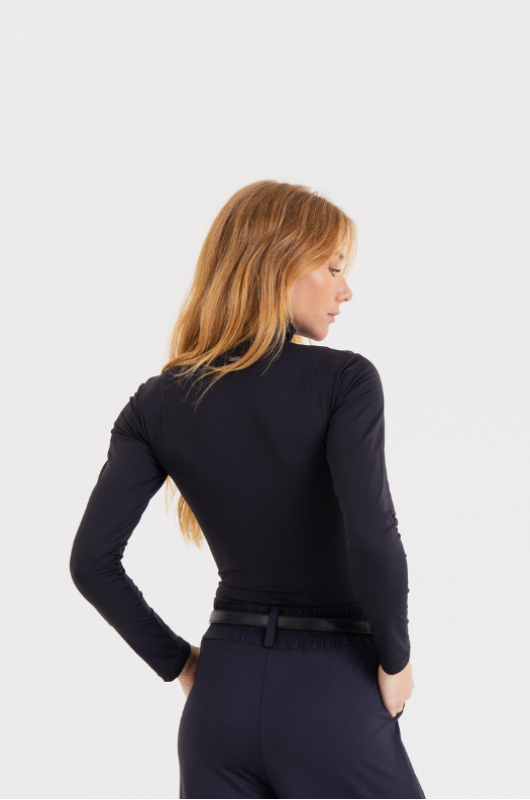 Blusa Winter Feminina Preta - 24270318 