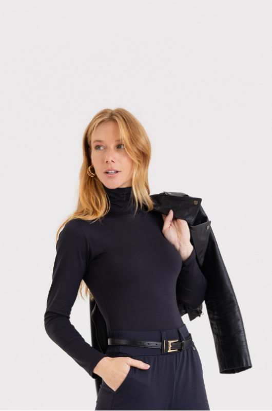 Blusa Winter Feminina Preta - 24270318 