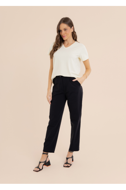 Camiseta Decote V Piquet Feminina Amarelo Cream - 24271466  