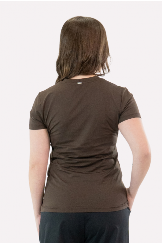 Camiseta B.ON Air Slim Alongada Feminina Marrom Expresso – 24271905