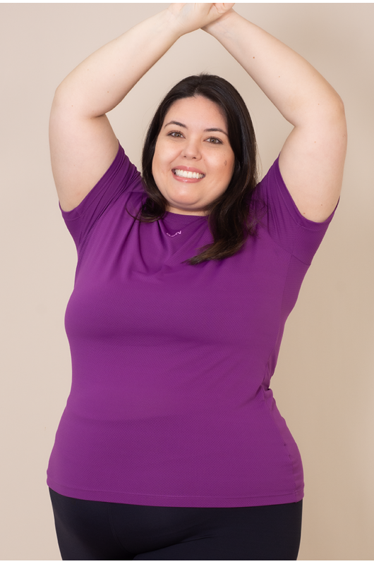 Camiseta Feminina Dry Slim Fit Plus Size Roxo - 24271320
