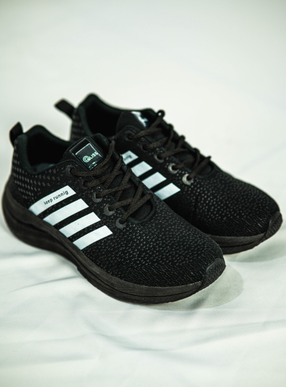 20250041 - Tênis Running Unissex Qliss Preto/Preto