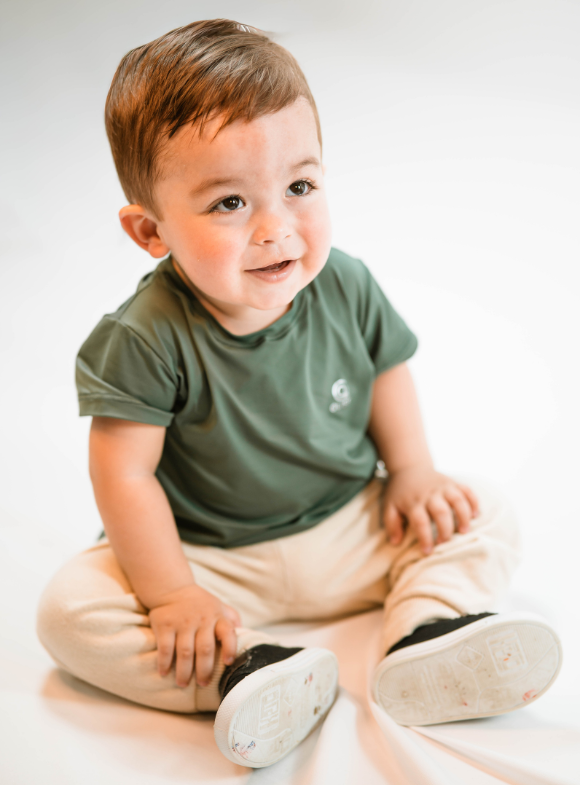 20250032 - Camiseta Infantil Unissex Verde Cacto