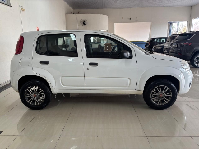 Fiat Uno Vivace 1.0 8V (flex) 4P - foto 5