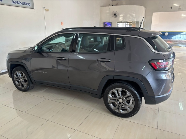 Jeep Compass 1.3 T270 Longitude - foto 7