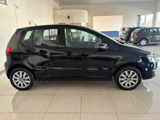 Volkswagen Fox 1.0 8V (flex) (4 P.) - foto 5