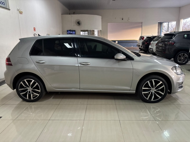 Volkswagen Golf 1.4 TSI Bluemotion Tech. DSG Highline - foto 5