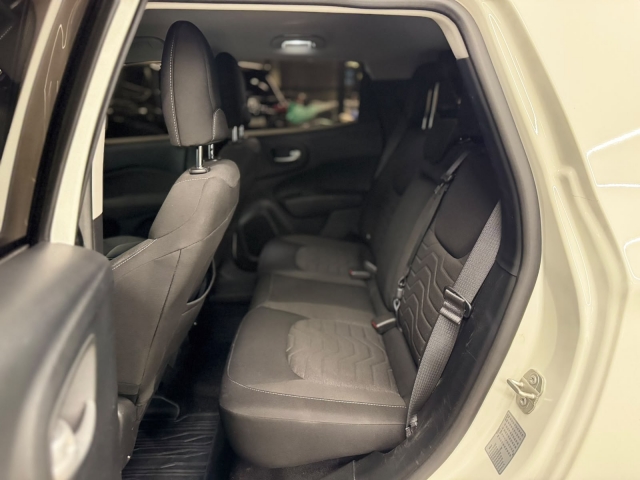 Fiat Toro 1.3 T270 Freedom (Aut) - foto 8
