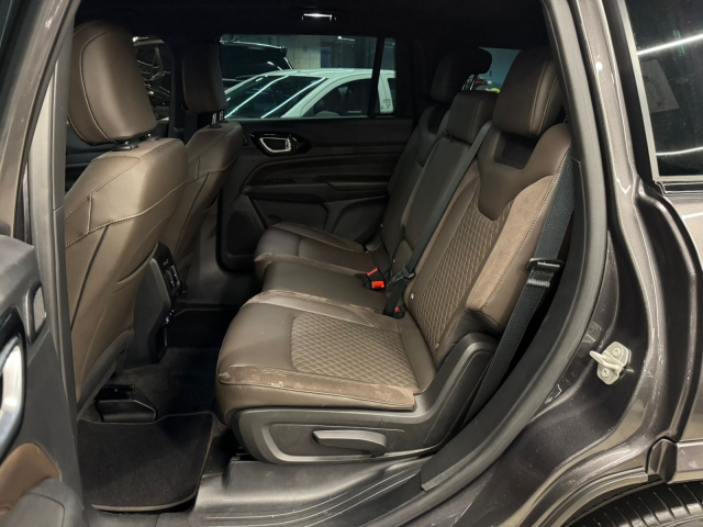 Jeep Commander 1.3 T270 Overland (Aut) - foto 5