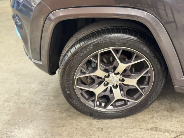 Jeep Commander 2.0 TD380 Overland 4WD - foto 6