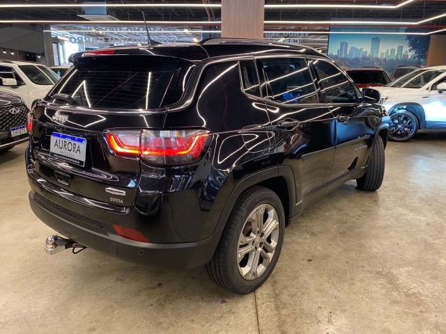 Jeep Compass 1.3 T270 Longitude - foto 3