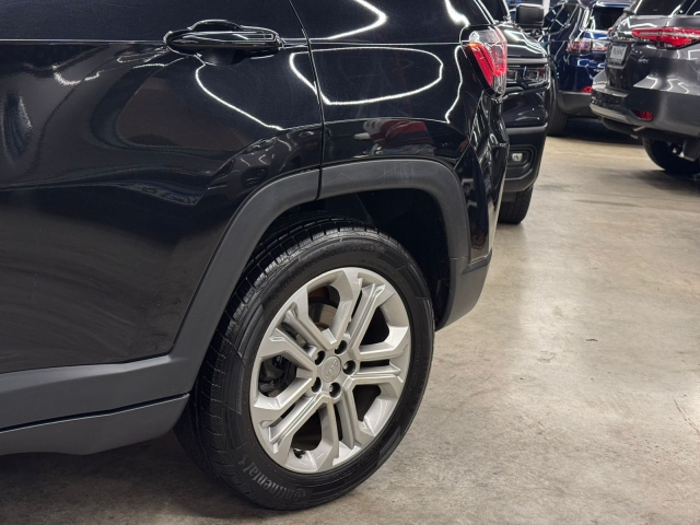 Jeep Compass 1.3 T270 Longitude 80 anos (Aut) - foto 6