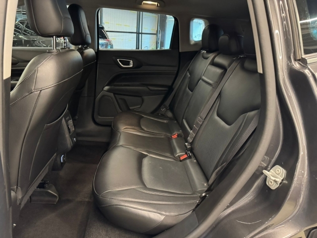 Jeep Compass 1.3 T270 Longitude 80 anos (Aut) - foto 14