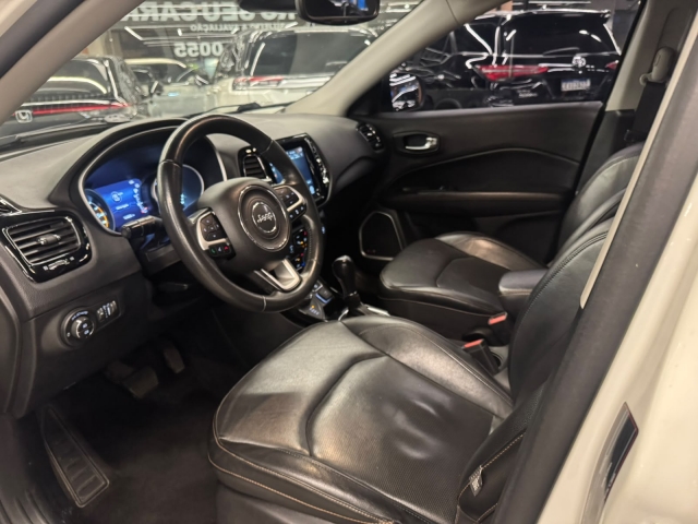 Jeep Compass 2.0 TDI Limited 4x4 (Aut) - foto 8