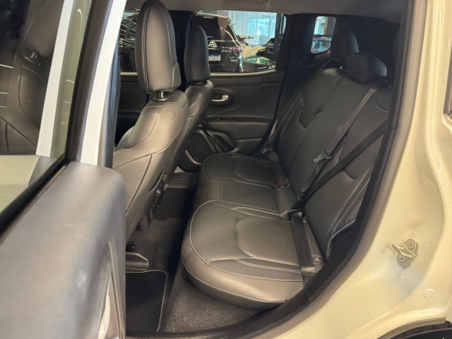Jeep Renegade 1.3 T270 Longitude - foto 14
